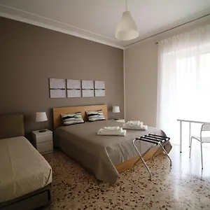  Apartamento Giuffrida